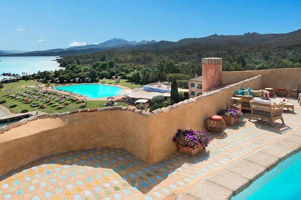 7.-Penthouse-Suite-Hotel-Cala-Di-Volpe-Sardinia-.jpg